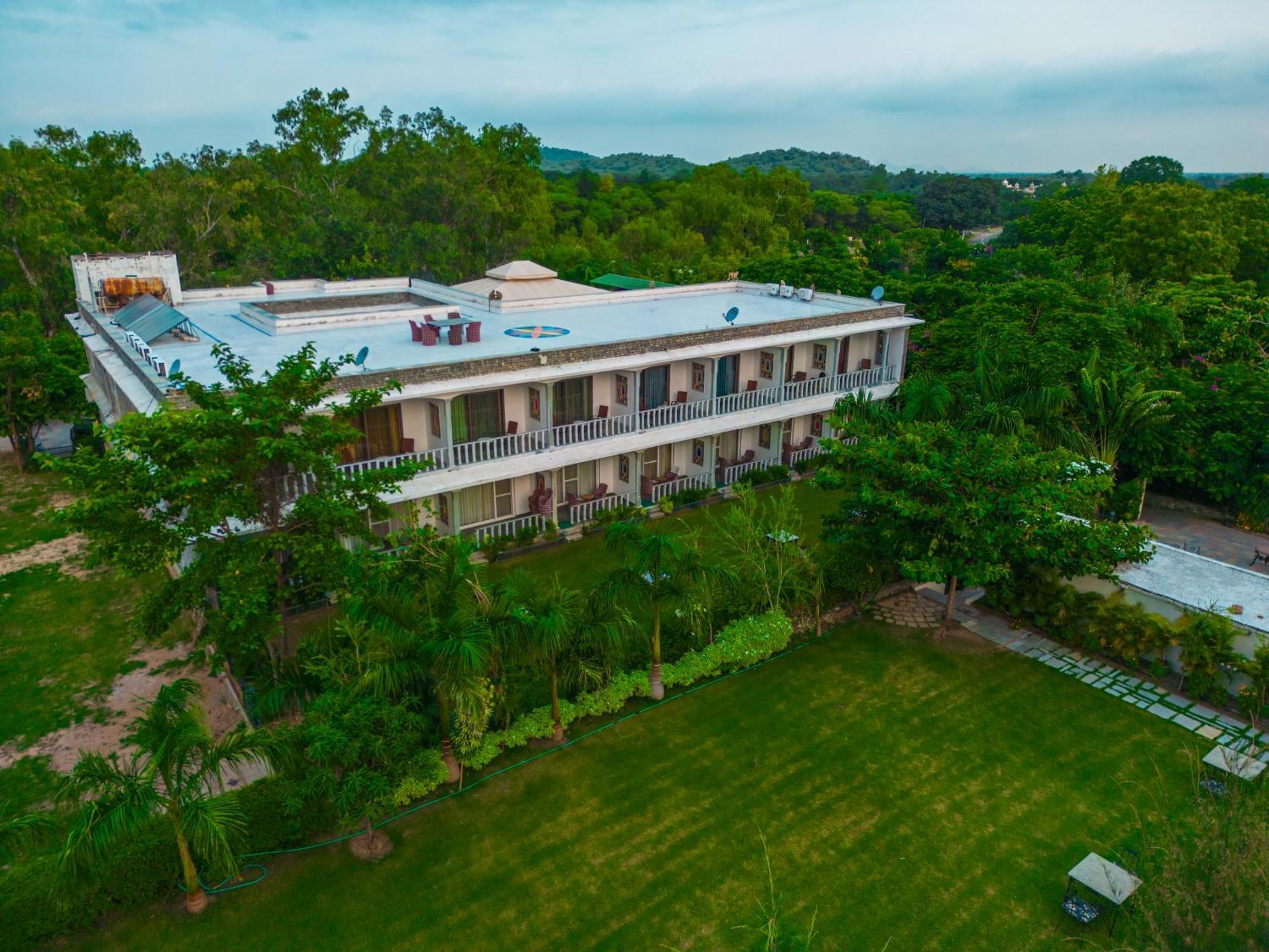 Ranakpur Safari Resort Sādri Exteriér fotografie